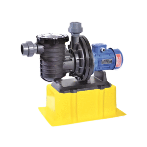 Sarı zeminli siyah tekli polyester pompa sehpası ve üstüne yerleştirilmiş havuz pompası